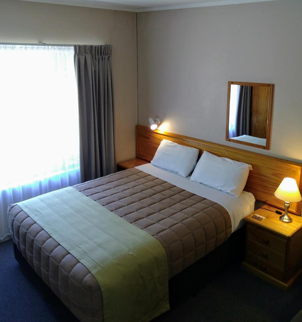 Armidale Rose Villa Motel ภายนอก รูปภาพ